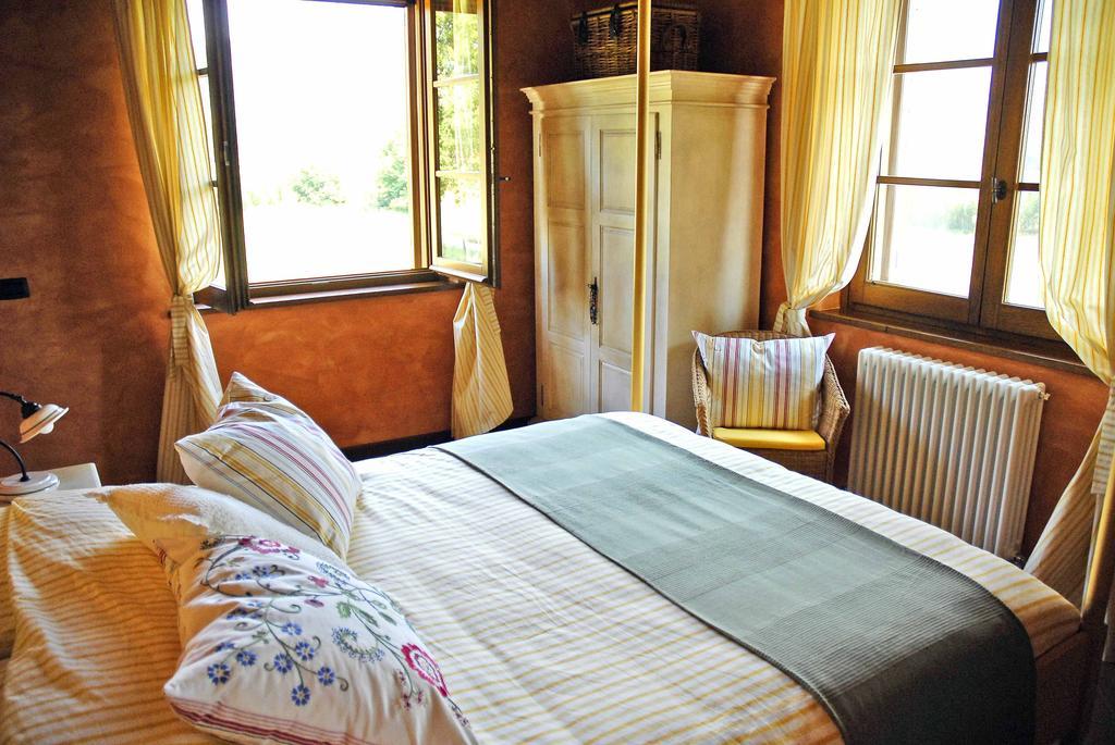 Casale San Rufino D'Arce Guest House อัสซิซี ภายนอก รูปภาพ